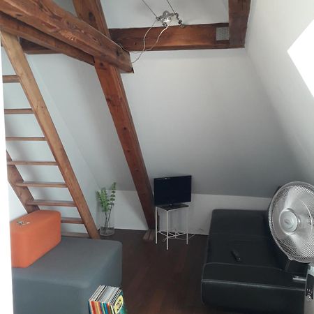 R Bnb Ouest Молсайм Екстериор снимка